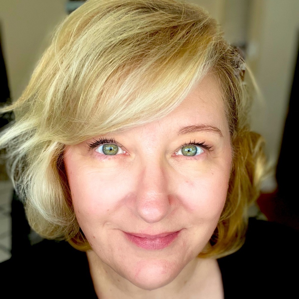 Meet your Posher, Jennifer